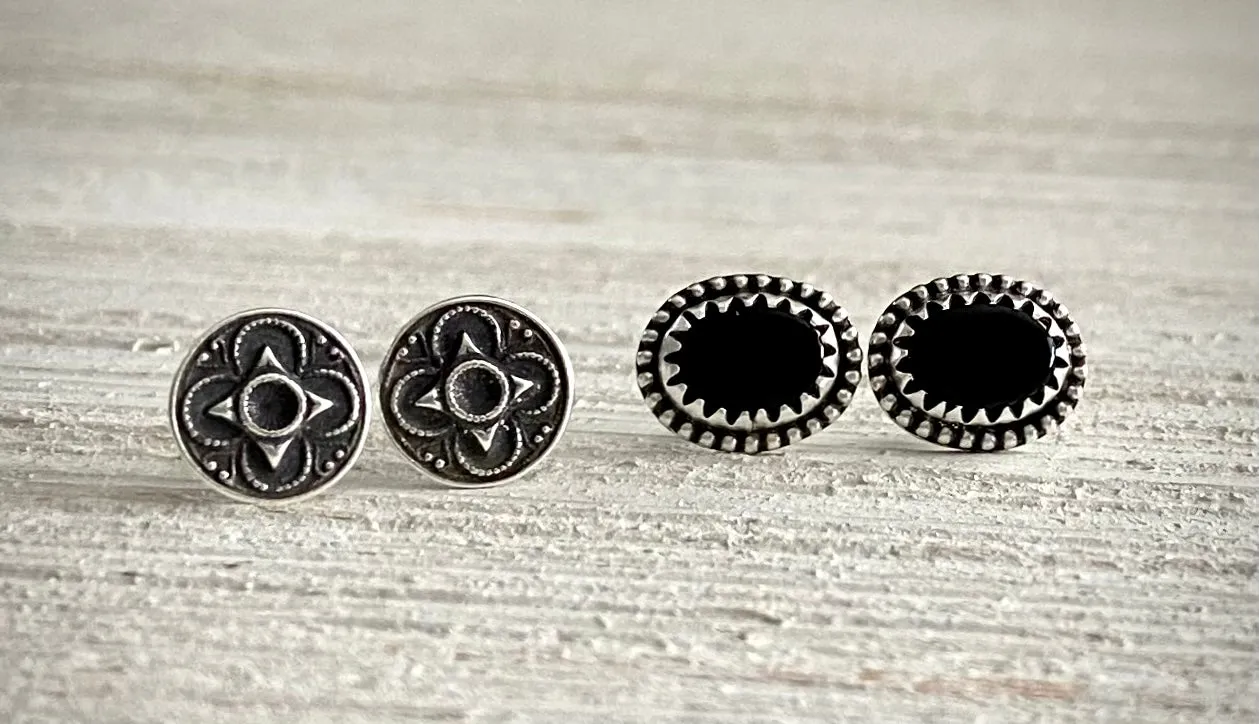 Onyx Studs